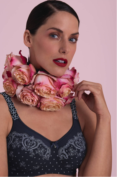 Modèle Anita : Élégance et Confort Certifié OEKO-TEX® Modèle Anita : Élégance et Confort Certifié OEKO-TEX®